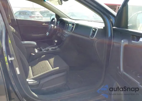 2017 Kia Sportage Lx z USA, uszkodzony, nr VIN KNDPMCAC7H7250769